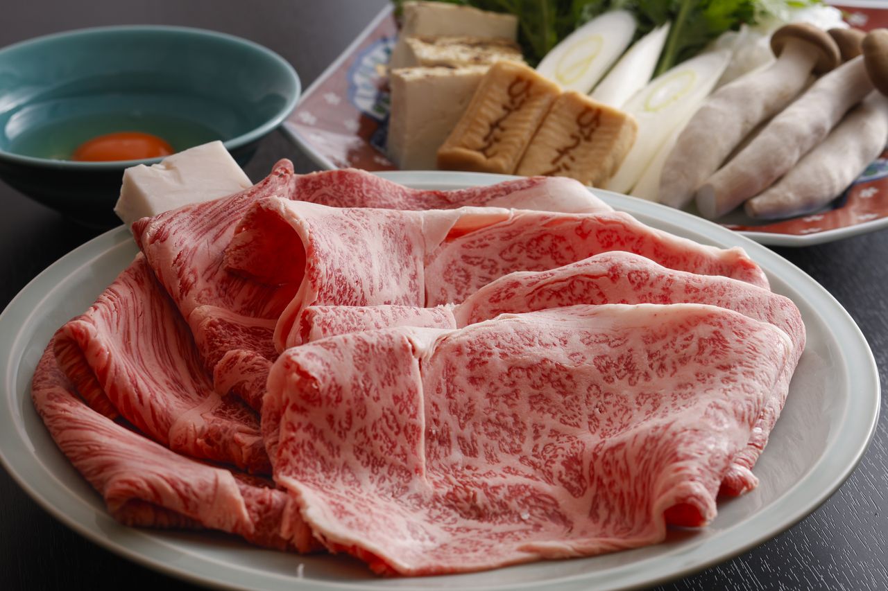 Kobe Beef & Omi Beef Sukiyaki (Comparison) Course - Premium [Web Exclusive]