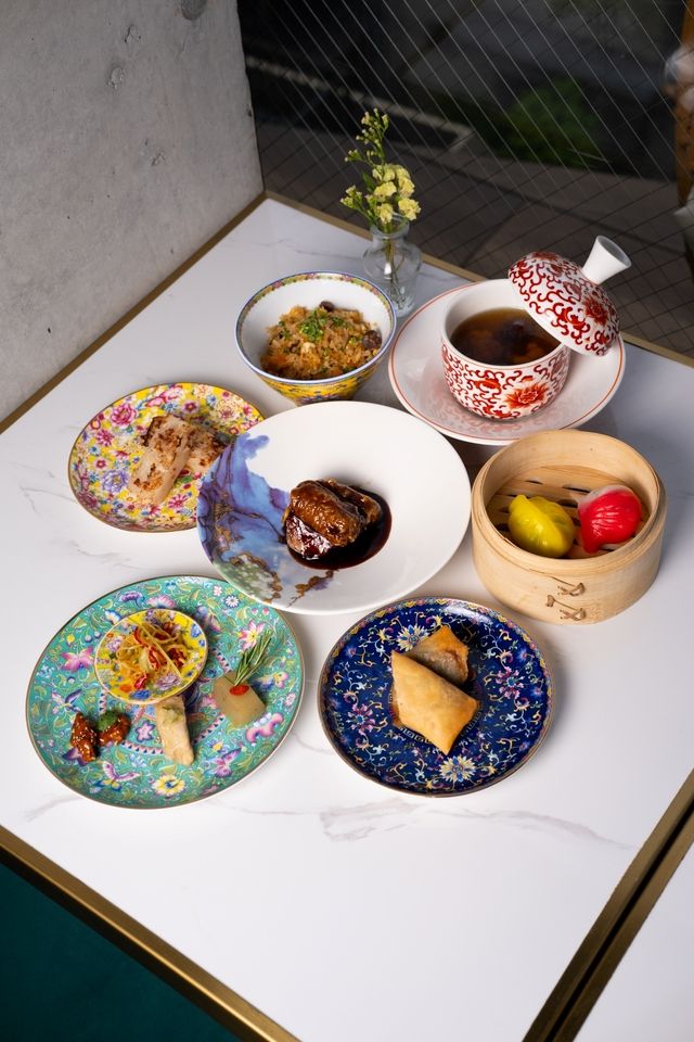 【Narcissus Course】10 Dishes Including Dim Sum, Seasonal Steamed Soup, and Today’s Fried Rice｜Free-Flow Drink Option Available