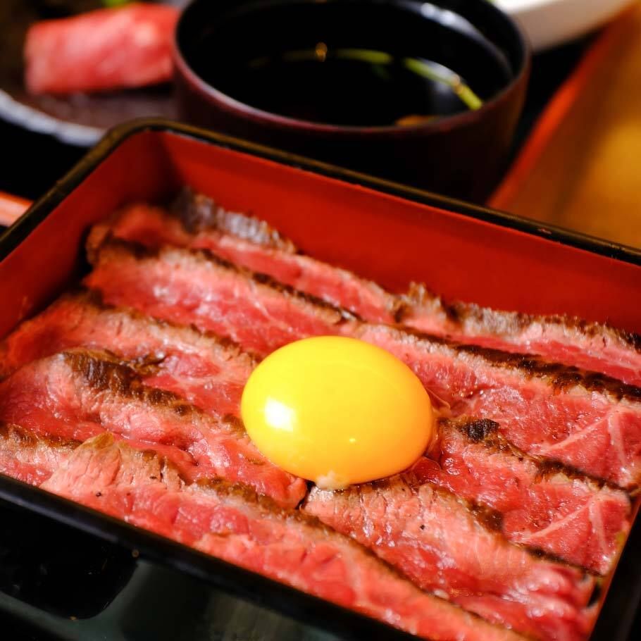 Kobe Beef Lean Steak Bento Box (A Social Media Favorite)