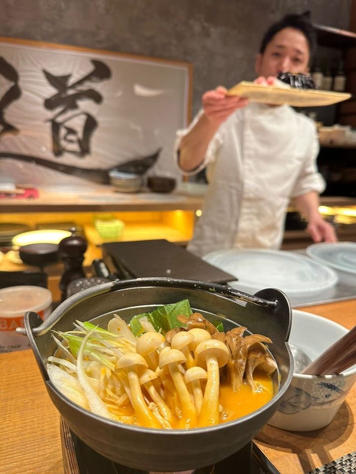 Lunch Plan A: Uni shabu-shabu and porridge set