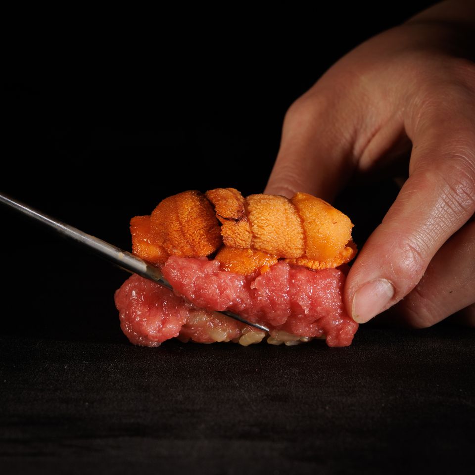 Omakase Course featuring our specialty uni and toro (17 courses total)