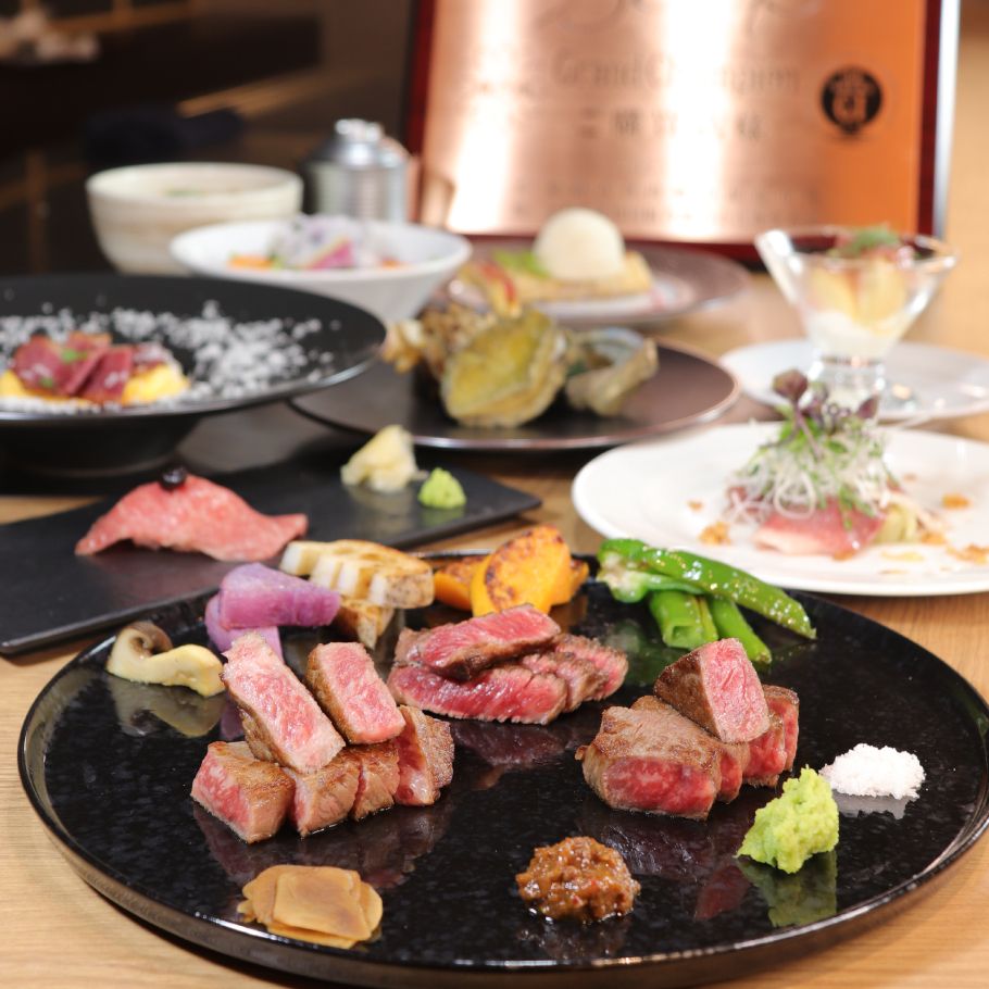 【WEB予約限定】秋限定・神戸牛食べ比べコース　全11品