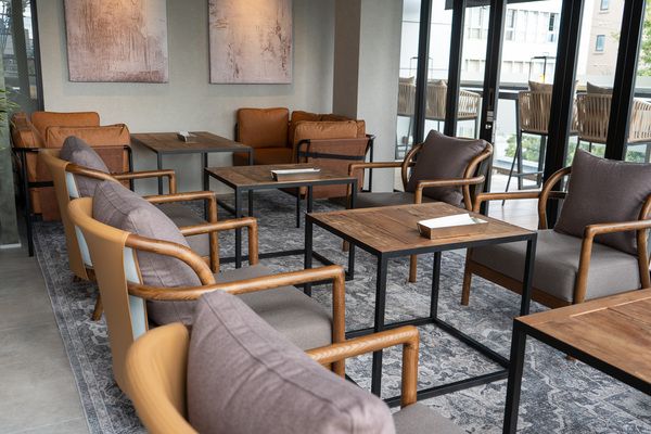 Table seating