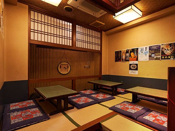 Tatami seating