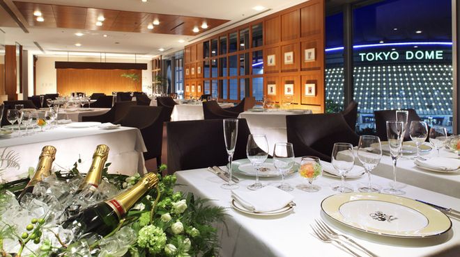 ダイニング「ドゥ ミル」