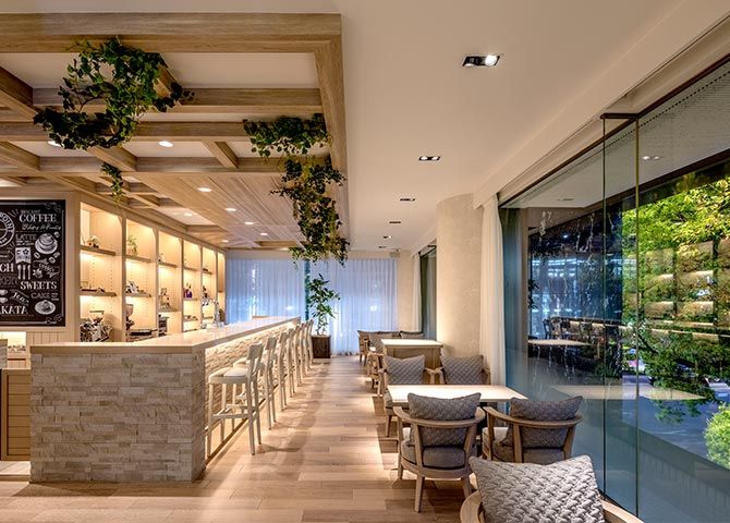 Cafe&Bar CROSS POINT（カフェ＆バー クロスポイント）