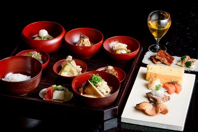 Owari Sui Inaba / ESPACIO NAGOYA CASTLE