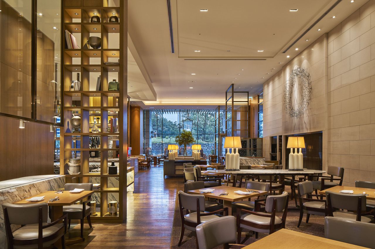 ホリデープレミアム