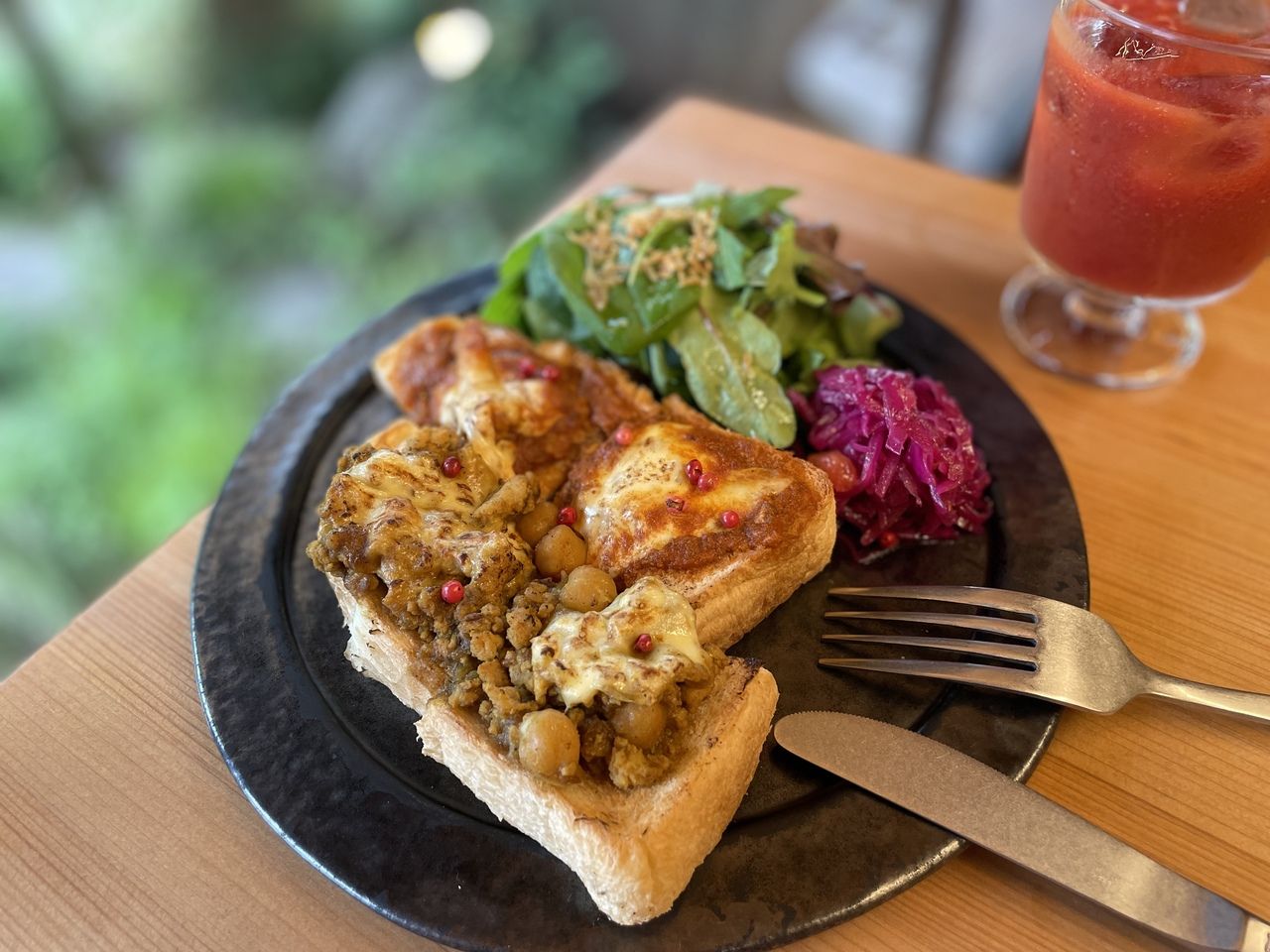 シェフの気まぐれオープンサンド