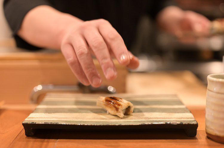 6600円(アテとにぎりのおまかせコース)