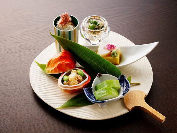 [Lunch] Four Seasons Kaiseki Course (July and August)