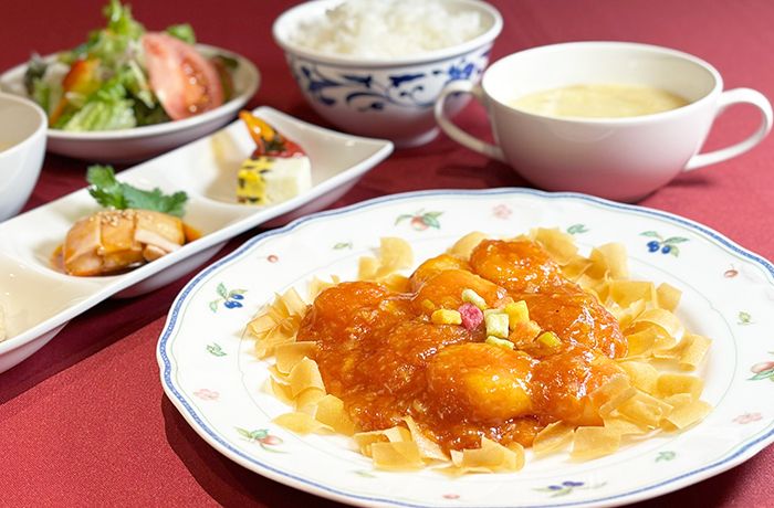 Weekday only: Phoenix Lunch