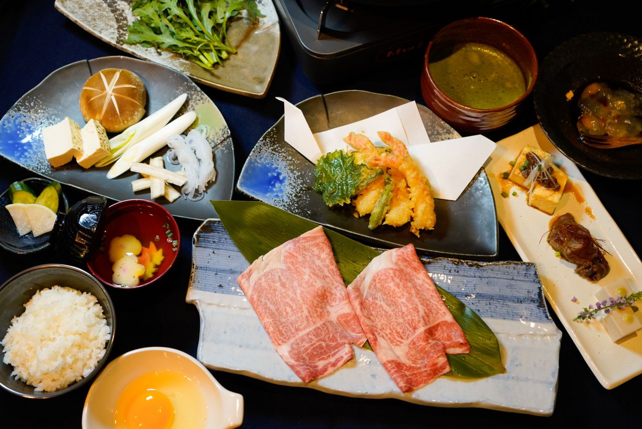 ハラル和牛すき焼きランチコース