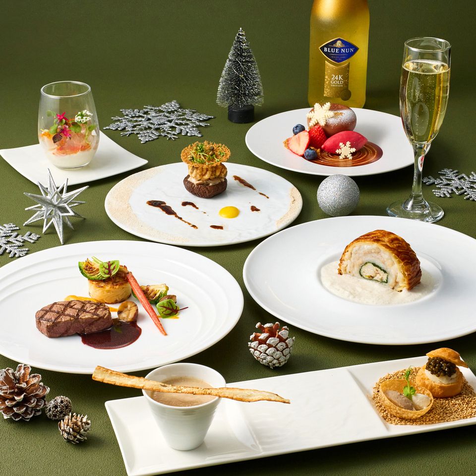 [Platinum] Abu's casual Christmas dinner + one glass of sparkling wine + premium all-you-can-drink