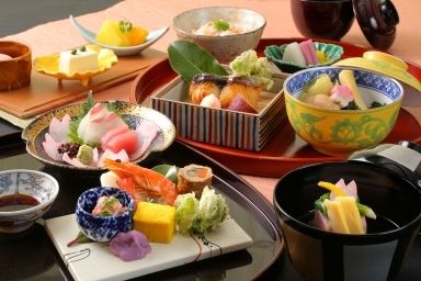 Colorful meal set - Limited to 20 meals per day -