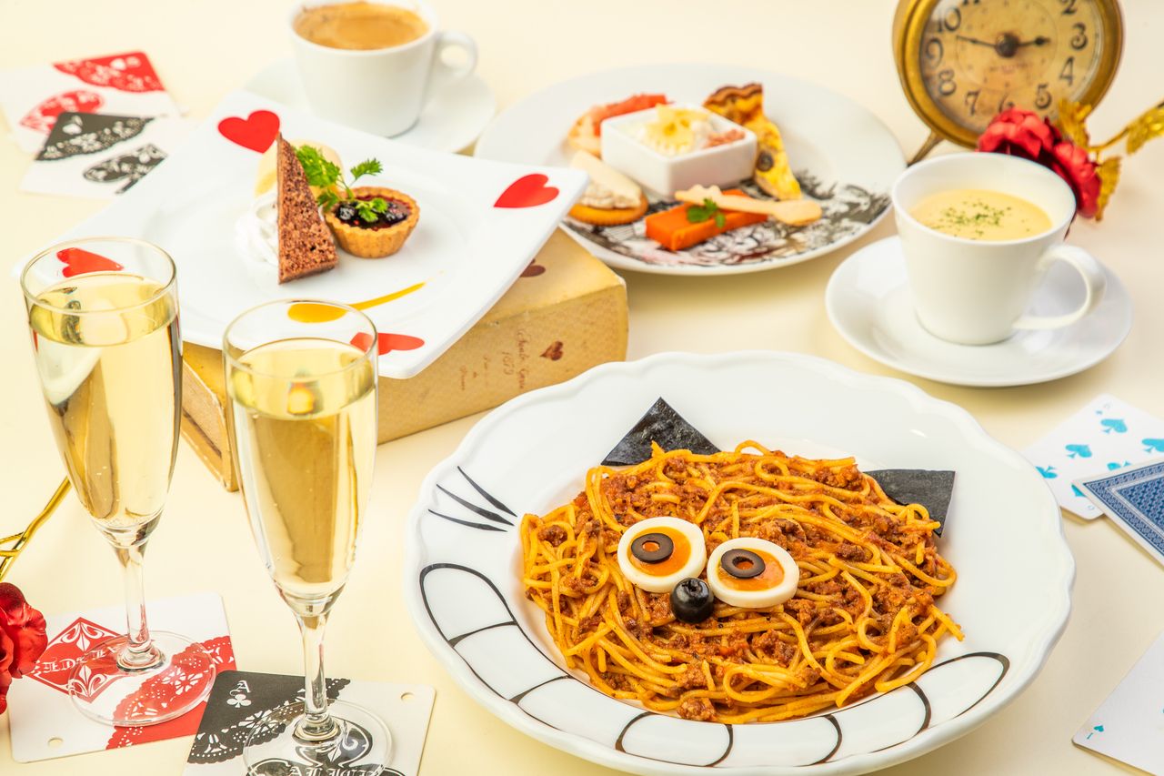 【ディナー料理のみ」】　古城の国の晩餐会ディナーコース【食後のカフェ付】