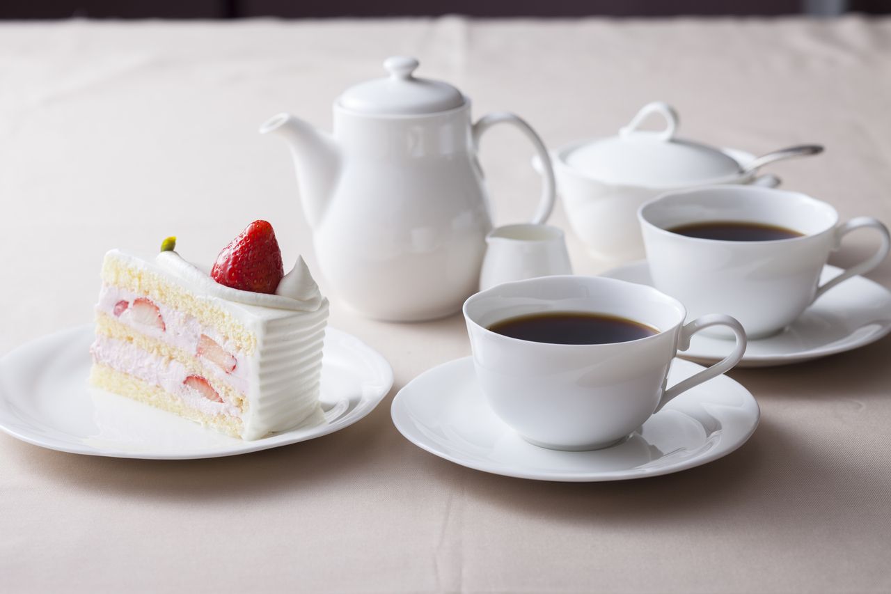 [JR Hotel Members or WESTER Members Exclusive Point Exchange Item] Cake set