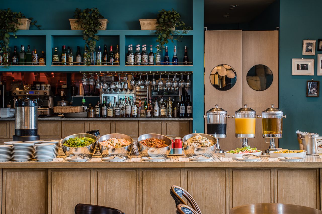 [LUNCH COURSE PLAN] Includes toast + a colorful buffet of 6 deli dishes + a choice of 4 dishes including pasta (weekdays only)