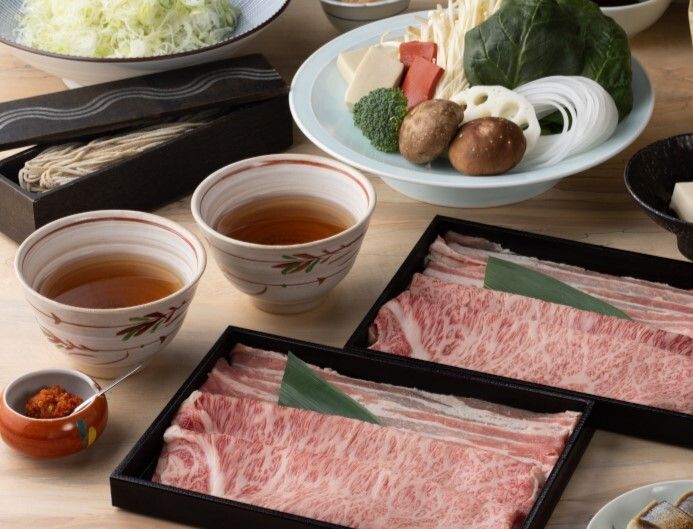 【午餐】高湯涮鍋「萩」 (和牛裡肌、品牌豬肉)