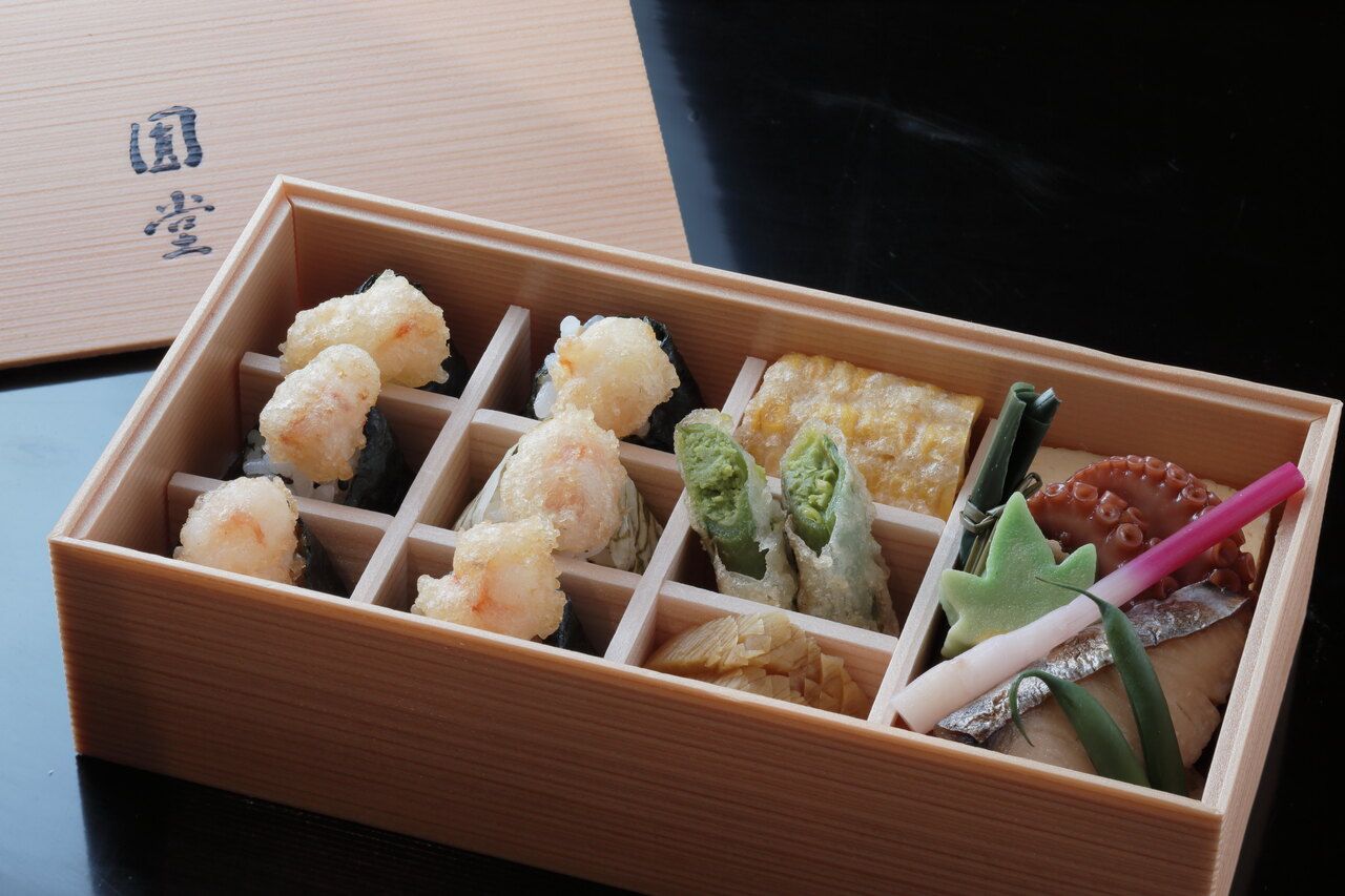 [Store Pickup] Tenmusu Lunch Box