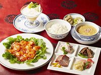 A fun lunch in Otemachi