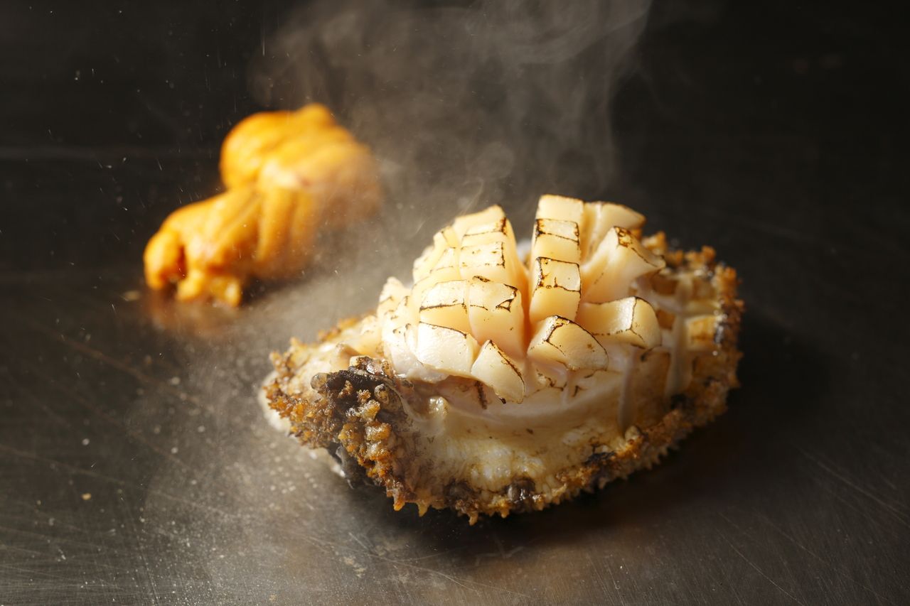 お日にち・公式Web予約限定：金澤彩香　鮑付き特別価格（平日限定）