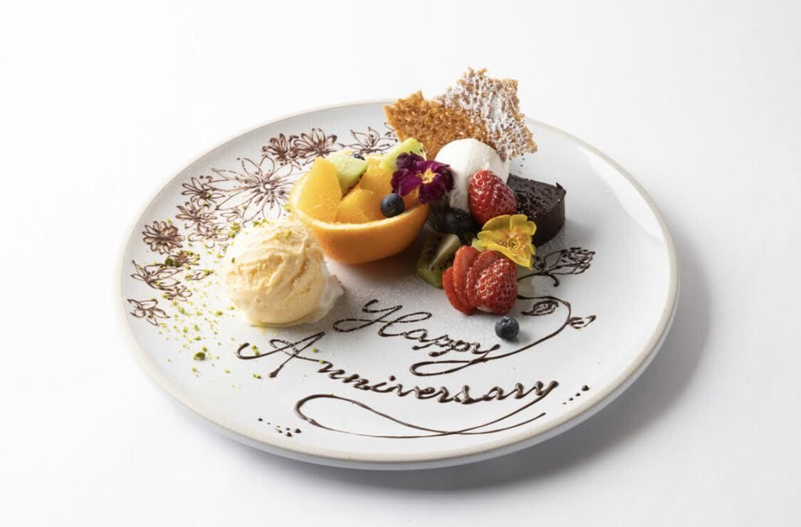 Happy Birthday & Anniversary Seat reservation with a blessing plate for your loved one ⭐︎Free fireworks display included! ¥2400 plan