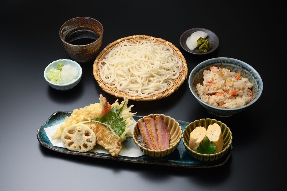 【カジュアル】梅御膳  2,200円