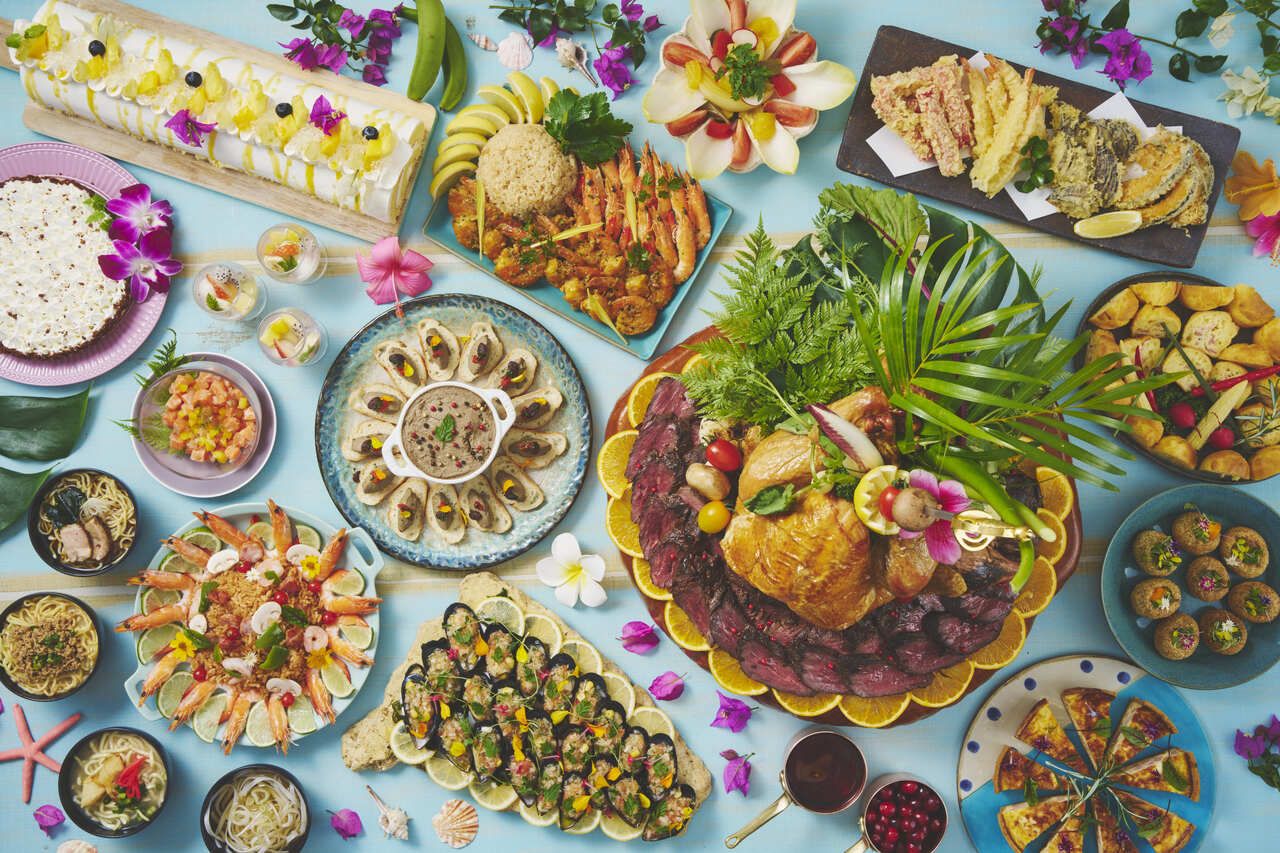 [Hawaiian Buffet: Blessings of the Sun and Sea] Holiday Lunch Buffet Adults (13 years and older)