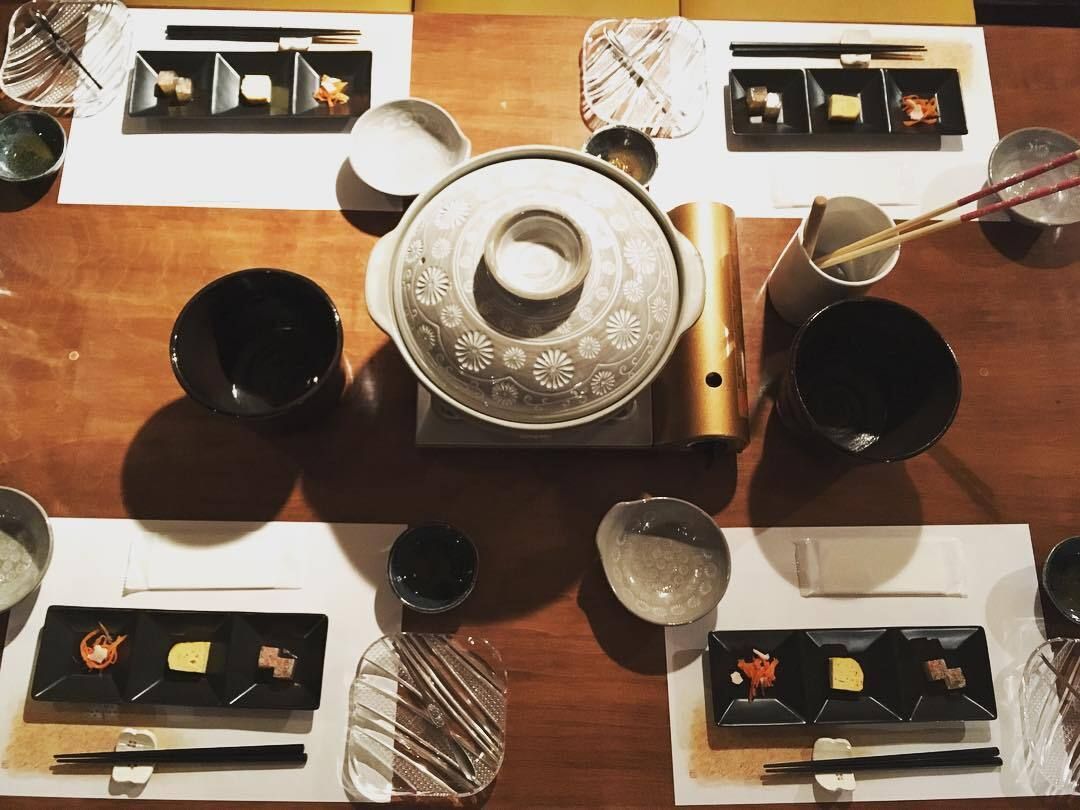 【Main Dining Area】Crabs and  A5 Kobe beef shabu shabu course