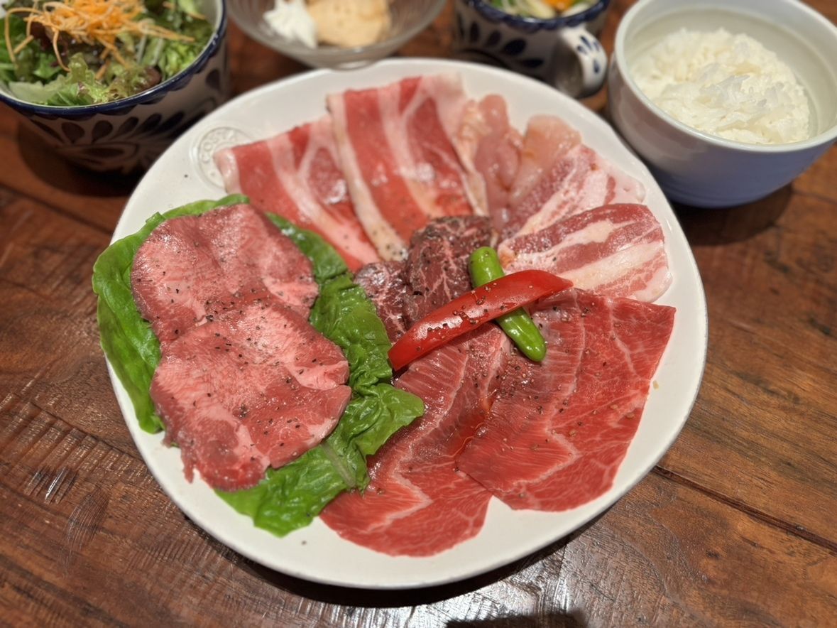 시부야 볼륨 만점 야키니쿠 점심 세트