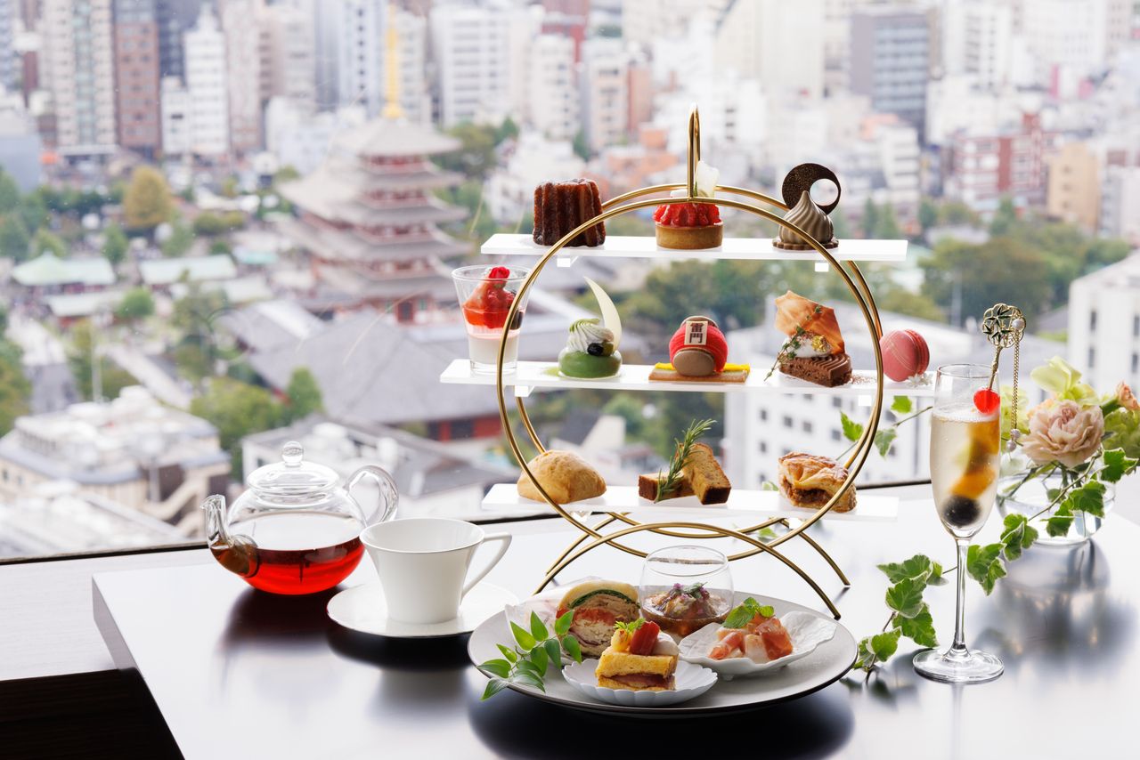 [Maximum 3-hour use] Sky View Afternoon Tea + Toast Drink + TWG Tea and other cafe free drinks (Saturdays, Sundays, and holidays)