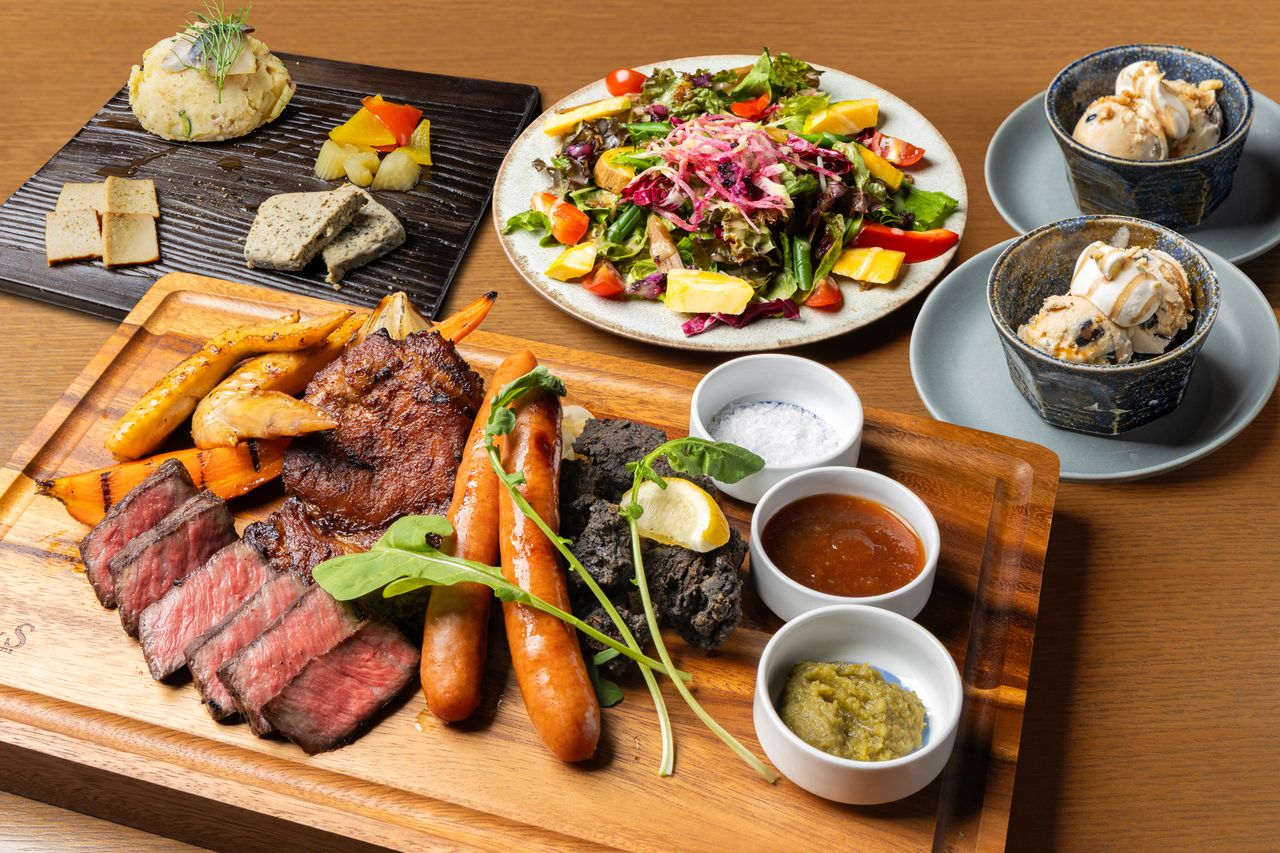 ≪12/1から≫【ボリュームと満足感を求めた...】「麦肉コース」 大皿全3品11種＋2時間飲み放題 6,800円