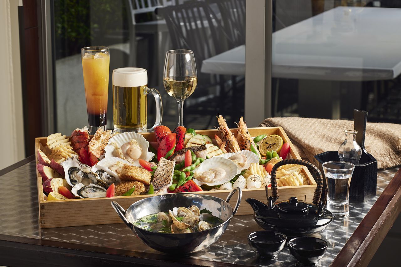 Seafood BBQ & Beer Garden | Premium Plan