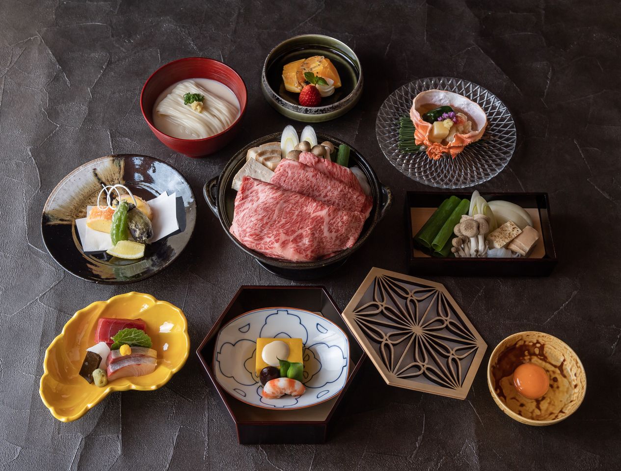 【毛蟹付き】石垣牛会席D（毛蟹酢ハーフなど全7品）