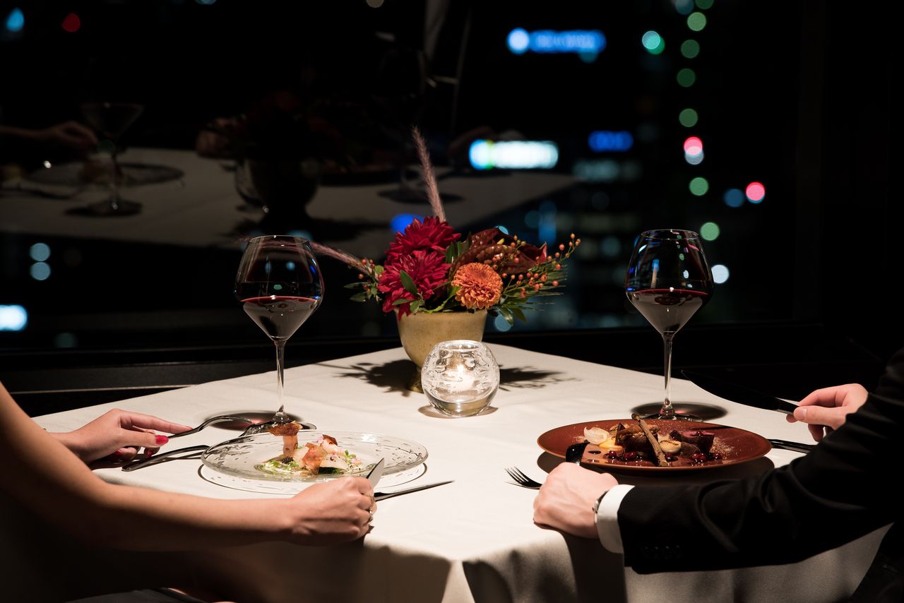 [12/26~1/7] Anniversary Pair Dinner