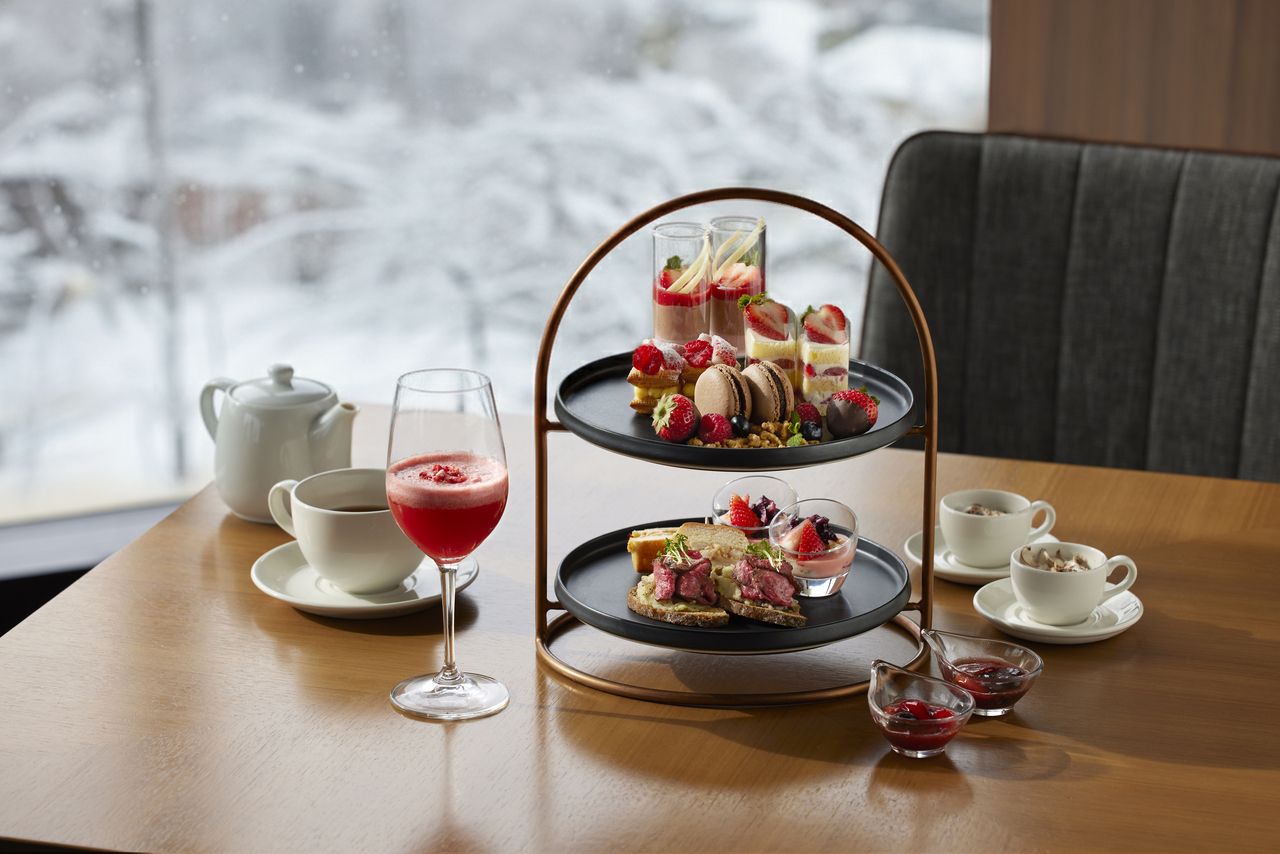 [14:00 Start] Strawberry Afternoon Tea