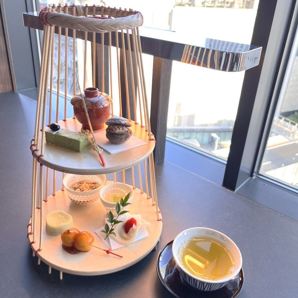 12/15～【平日】和スイーツのアフタヌーンティーセット 選べる日本茶とカフェ付き（おかわり自由） 1,800円（税込1,980円）