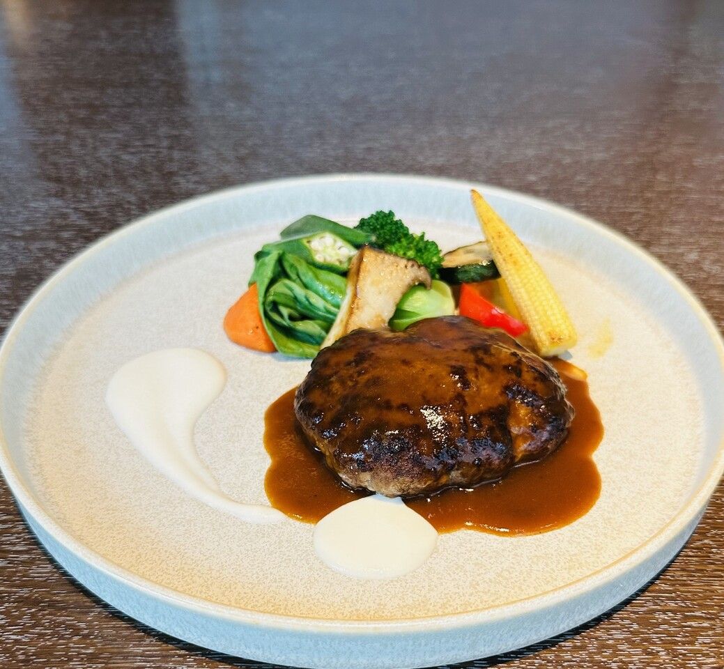 【1月限定】ハンバーグステーキ ～粒マスタードソース～