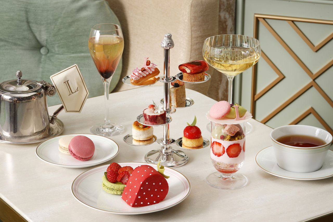 Strawberry Afternoon Tea for One Person