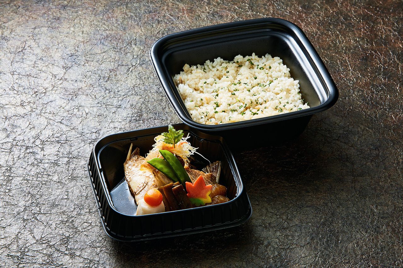 【昼】鯛煮つけと鯛御飯弁当