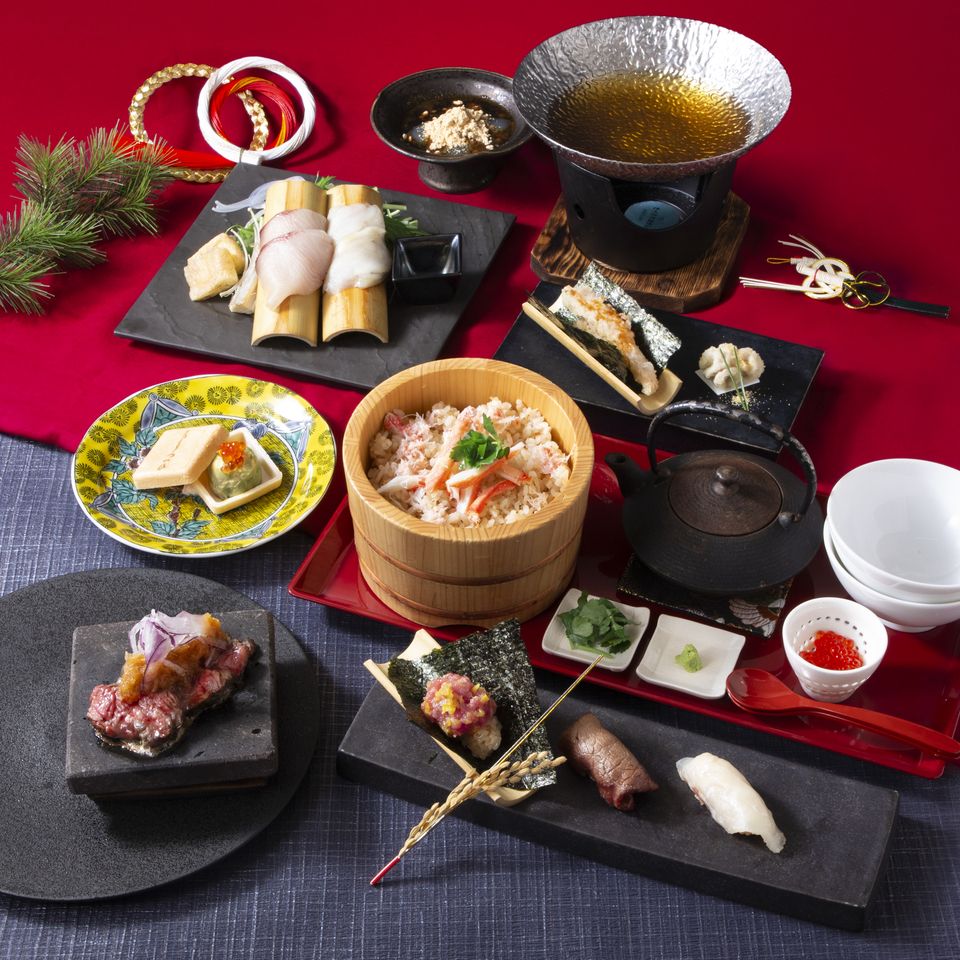 [March only: Hana Course: "Wagyu Roast Beef and Maitake Mushrooms with Butter and Soy Sauce, Rice in a Rice Tub, Edomae Sushi, Grilled Beef Sushi, and Tempura Sushi"] Special course for welcoming and farewell parties (Weekdays 5300 / Weekends and Holidays 5700)