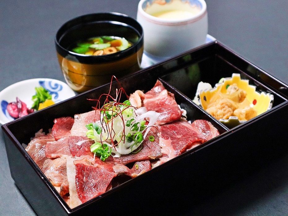 平日 和牛重御膳