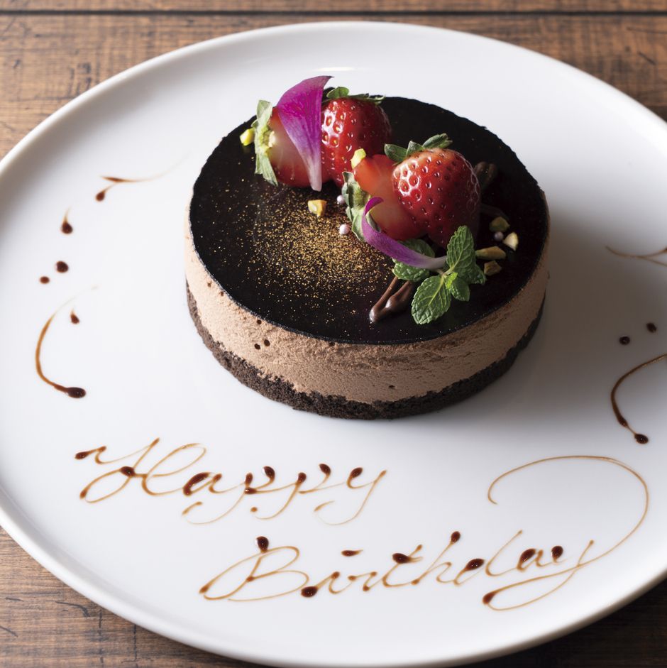 自家製ホールケーキアニバーサリーコース＋スパークリング含む2.5h飲み放題付き