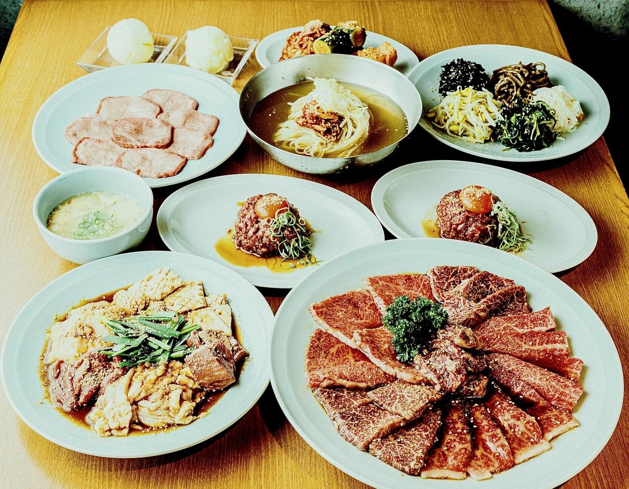 【含无限畅饮】特制肉套餐 6,000日元