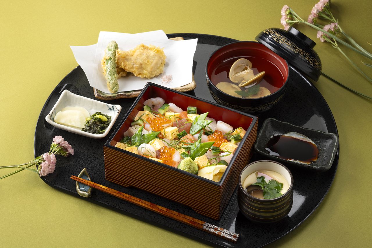 [Weekdays only in March] BAMBOO Gozen Yayoi with coffee or TWG Tea