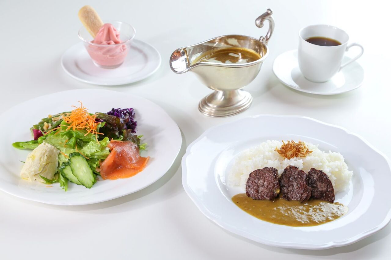 Rice curry lunch