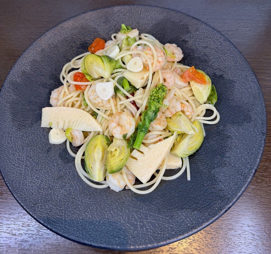 【4月限定】海老と筍・菜の花・芽キャベツのペペロンチーノ