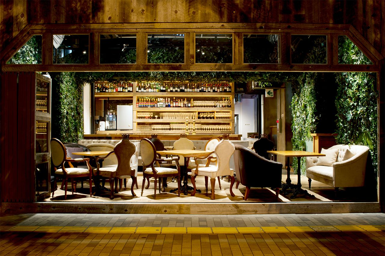 ４月〜　雨の日でも安心！【食べ飲み放題】ピザやパスタが食べ放題！＜ビアホールプラン＞4,500円(税込)※週末+1,000円