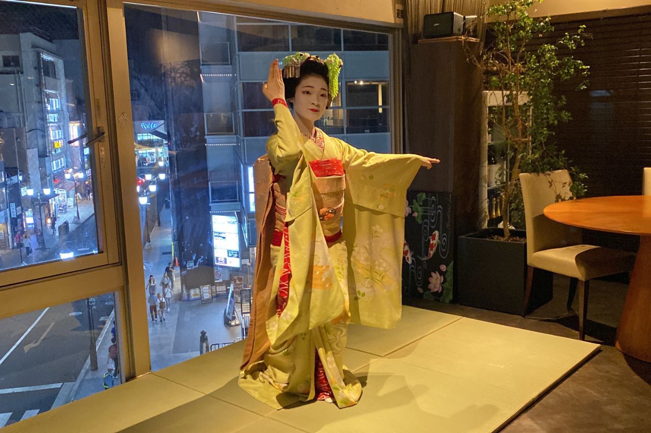 【Optional】 Maiko Dinner